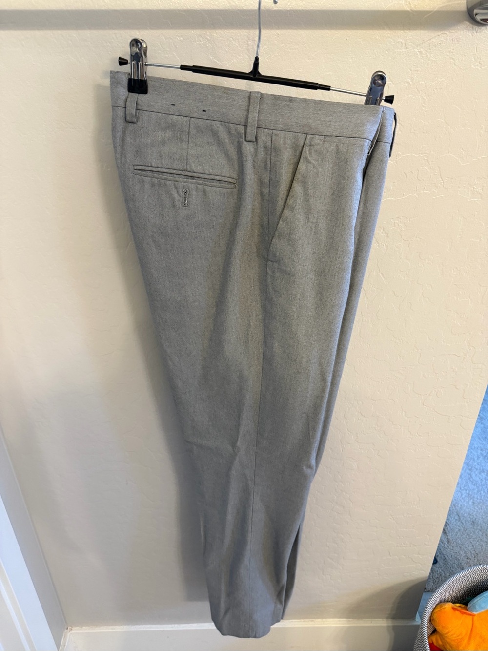 Express Photographer Men's Light Gray Dress Pants - Pleated Front